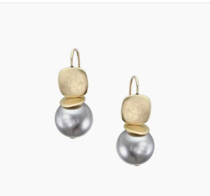 Marjorie Baer Earrings/Rounded Square with Flat Disc & Grey Pearl